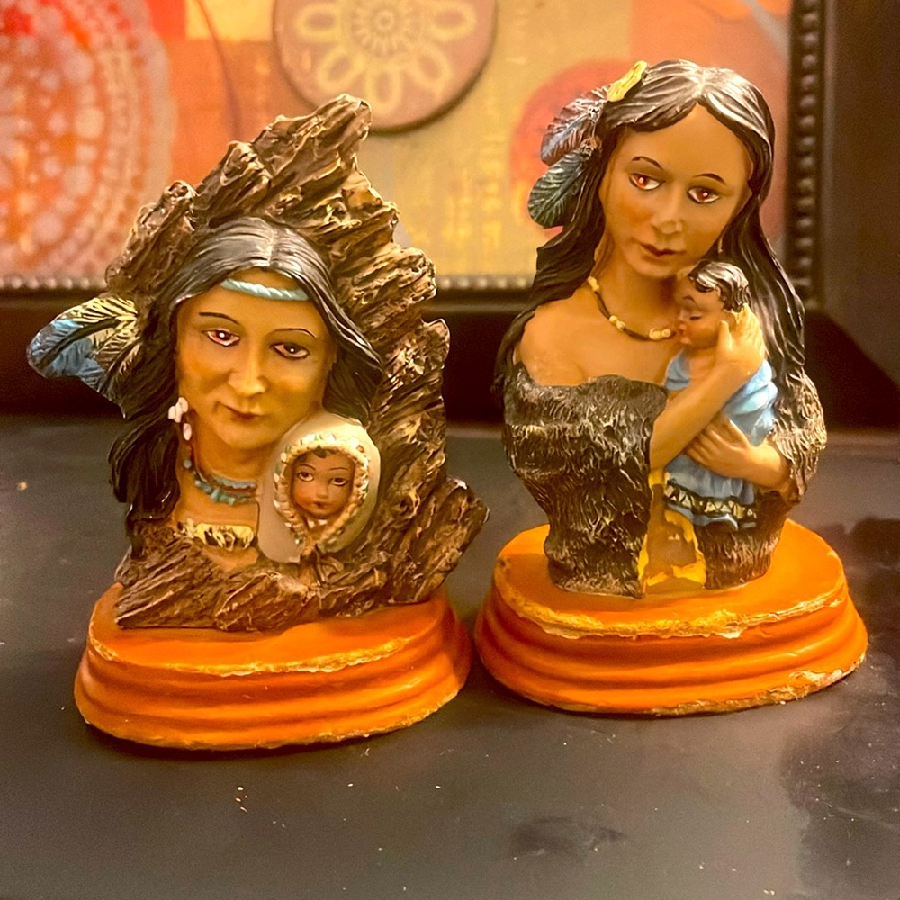 , K's Collection Figurine measures 4" tall